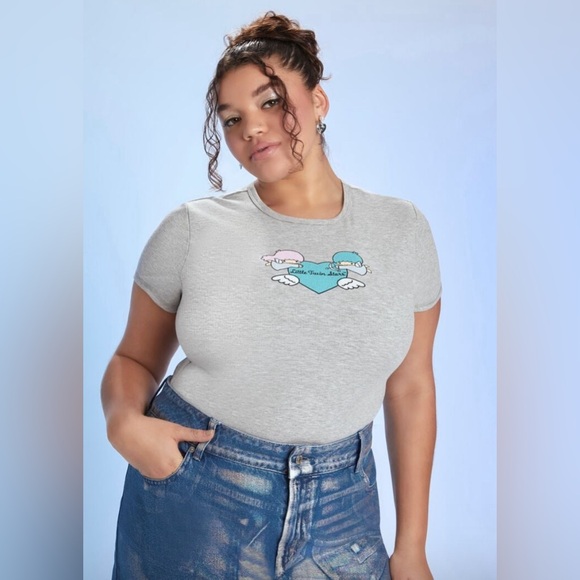 Forever 21 x Sanrio Hello & Friends Little Twin Stars Graphic T-Shirt - Picture 1 of 6